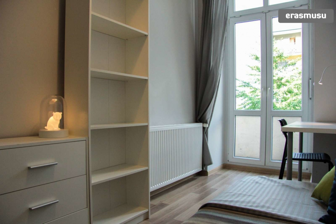 (REJA.23.5.3) Single room with balcony,