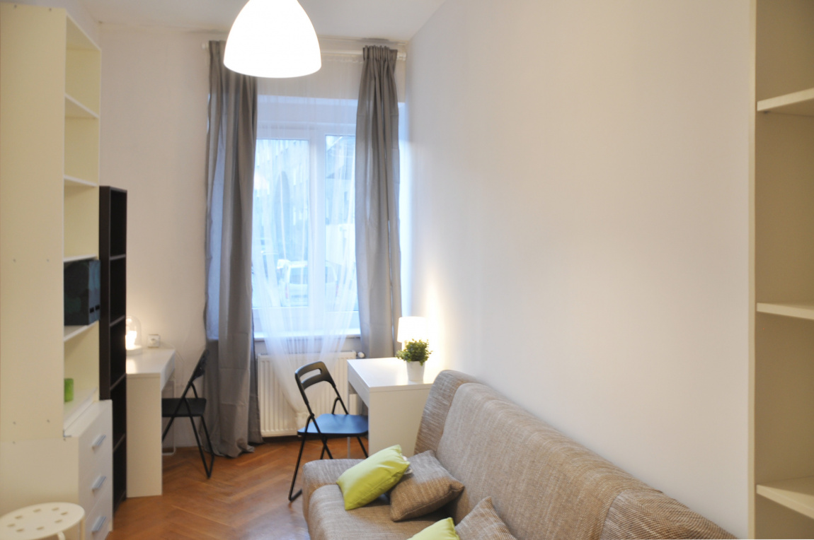 (WALE.28.2.4)Single or Double Room