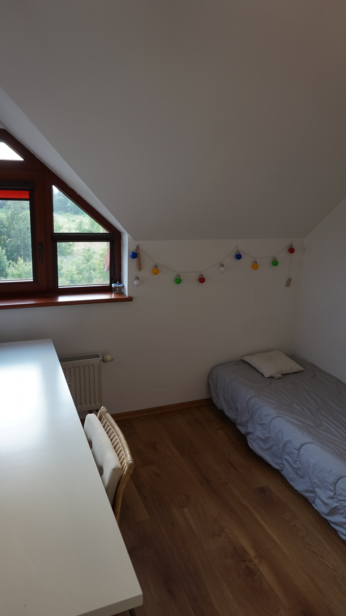 (MOTY.19.6.2)Single room 2