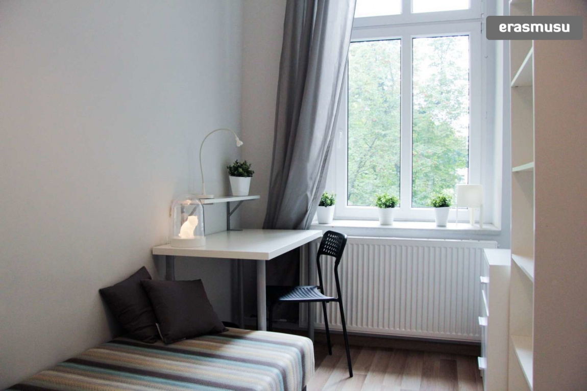 (REJA.23.5.4) SINGLE ROOM